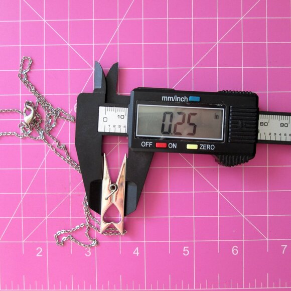 ZOPPINI Stainless Steel Pendant Necklace Heart Cutout Clothespin - Picture 10 of 16